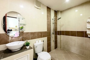 Hair dryer, bidet, towels, soap