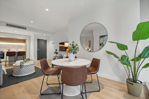 Dining - Spacious City Retreat with Study (Victoria)