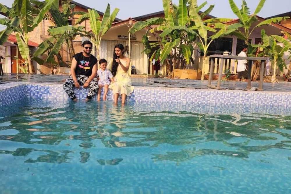 Aviator Resort