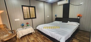 Deluxe Double Room | Free WiFi - Aviator Resort (Arambol)
