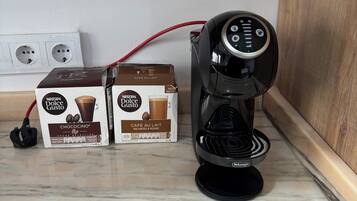 Kaffee und/oder Kaffeemaschine
