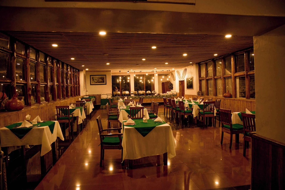 Mountain Gorilla View Lodge by null