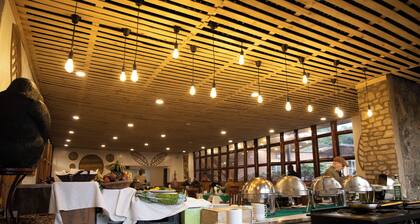 Mountain Gorilla View Lodge