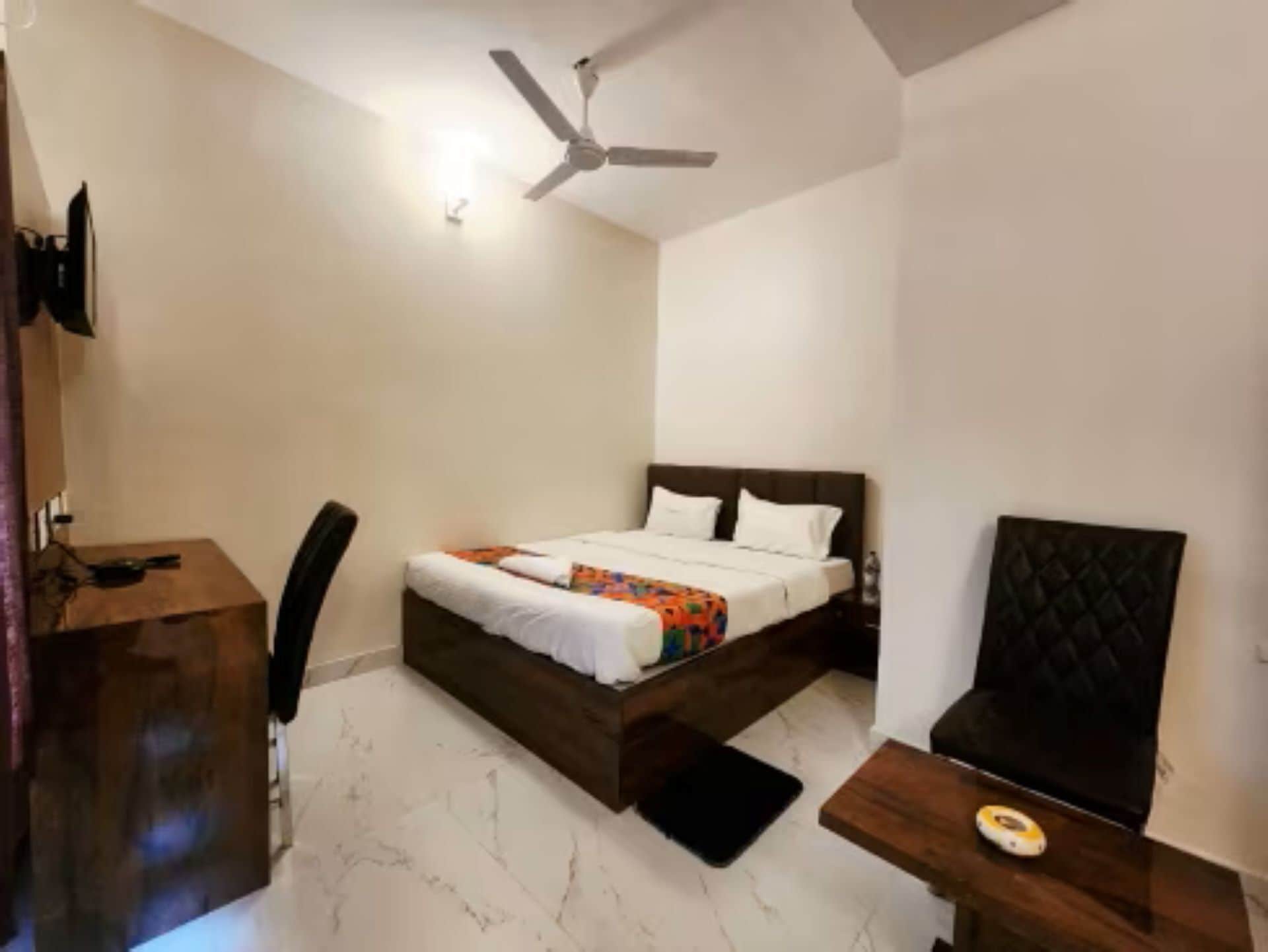 Deluxe Double Room, City View | In-room safe, free WiFi