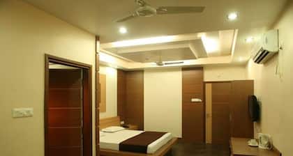 Golden Retreat Guest House