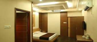 Golden Retreat Guest House