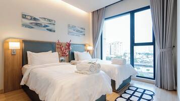 Ropa de cama de alta calidad, colchones con efecto memoria y minibar