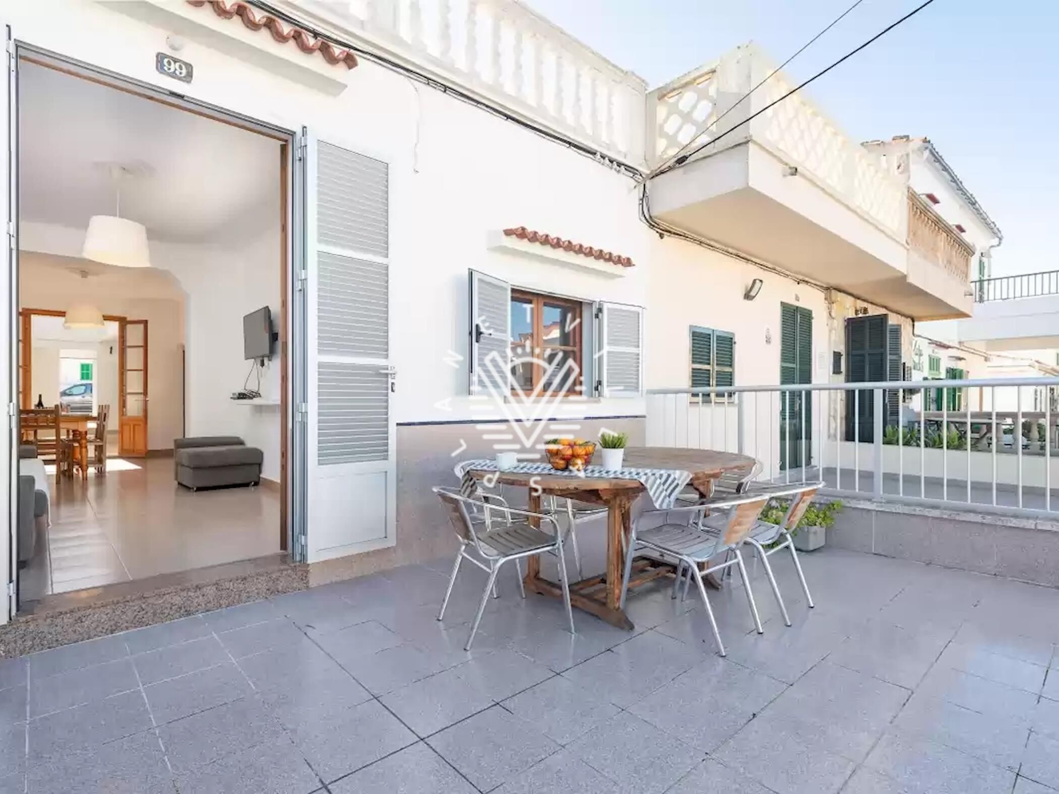 4 عدّة غرف نوم