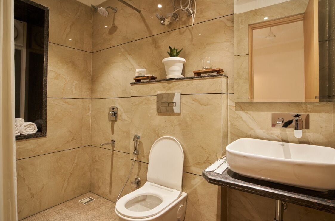 Dobbeltrom – standard | Bad | Dusj, håndklær, såpe og sjampo