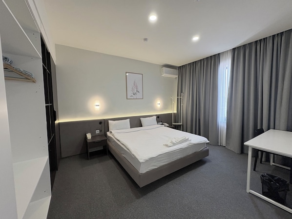 Suite | Free WiFi