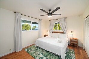 4 Schlafzimmer, Schreibtisch, Bügeleisen/Bügelbrett, WLAN