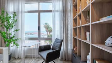 Authentic - Sea view 1 Bedroom | Beach/ocean view