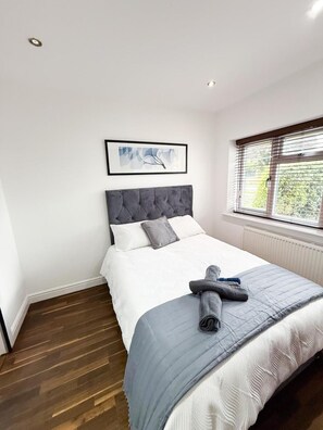 4 slaapkamers, internet, beddengoed