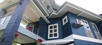 Luxurious Double Deluxe with WIFI near SM Lucena