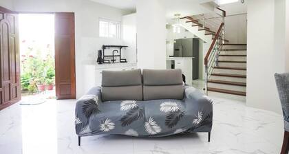Luxurious Double Deluxe with WIFI near SM Lucena