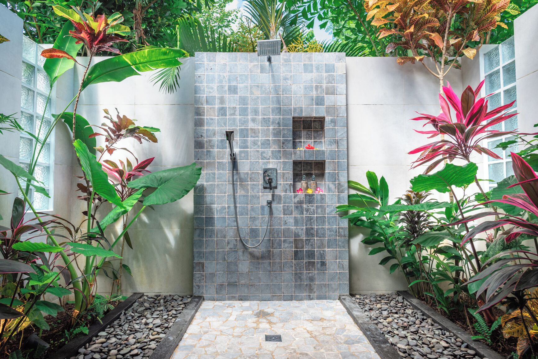 豪華別墅, 海景 | 浴室 | 淋浴設備、免費盥洗用品、吹風機、毛巾