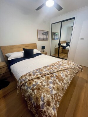 3 Schlafzimmer, Bügeleisen/Bügelbrett, Internetzugang, Bettwäsche