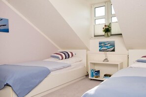 2 bedrooms, Internet