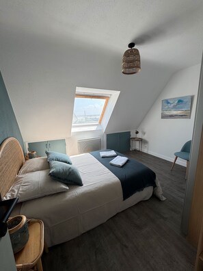 Bügeleisen/Bügelbrett, WLAN, Bettwäsche