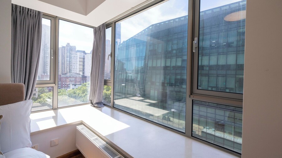 Tyms 3BR 2BA Apt Near Metro