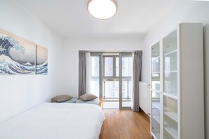 高级公寓, 3 间卧室, 阳台, 城市景观 | 熨斗/熨板、免费 WiFi