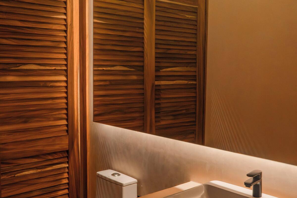 ملاءات للفراش لا تسبب الحساسية وألحفة محشوة بالريش وأسرّة سليكت كومفورت