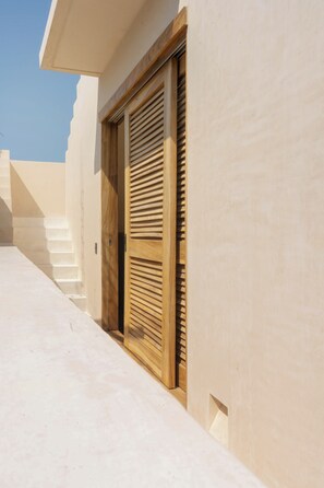 Exclusive Condo, 2 Bedrooms, Bay View | Hypo-allergenic bedding, down comforters, Select Comfort beds - Punta Morelos (Brisas de Zicatela)