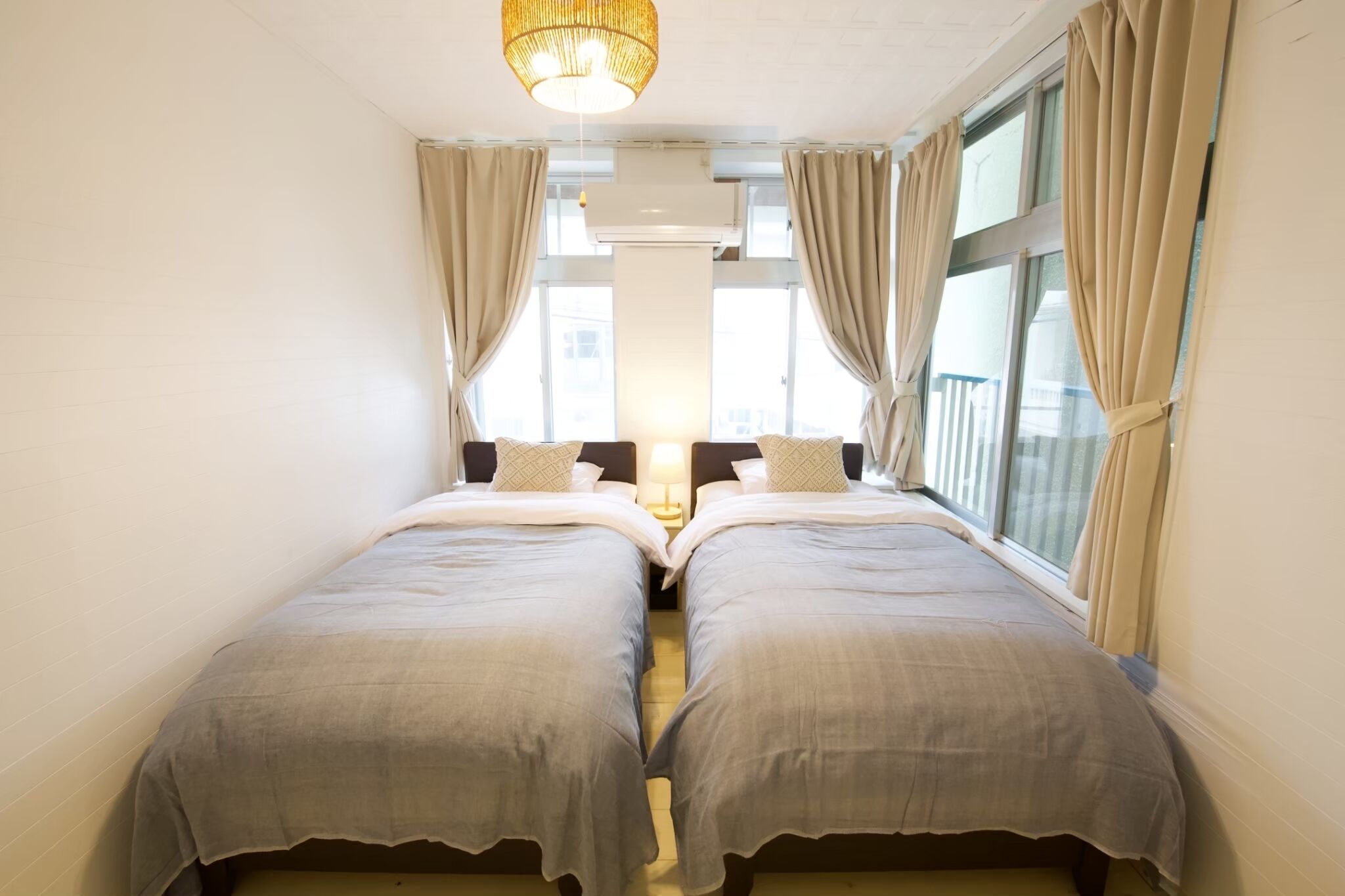 Apartment | Blackout drapes, iron/ironing board, free WiFi