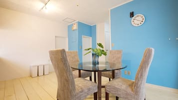 Apartment | Living area