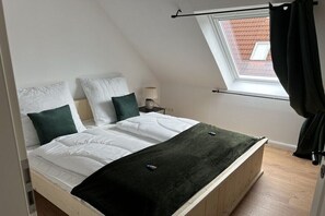 5 bedrooms, Internet