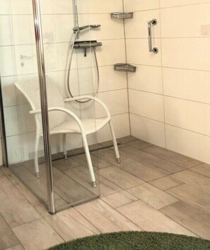 Dusche, Haartrockner