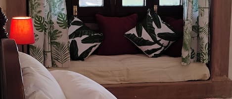 Standard Room, Balcony | Free WiFi