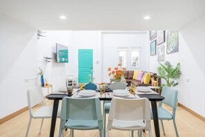Room - Chummy House: Khaosan 10-Min, Peace Haven (Bangkok)