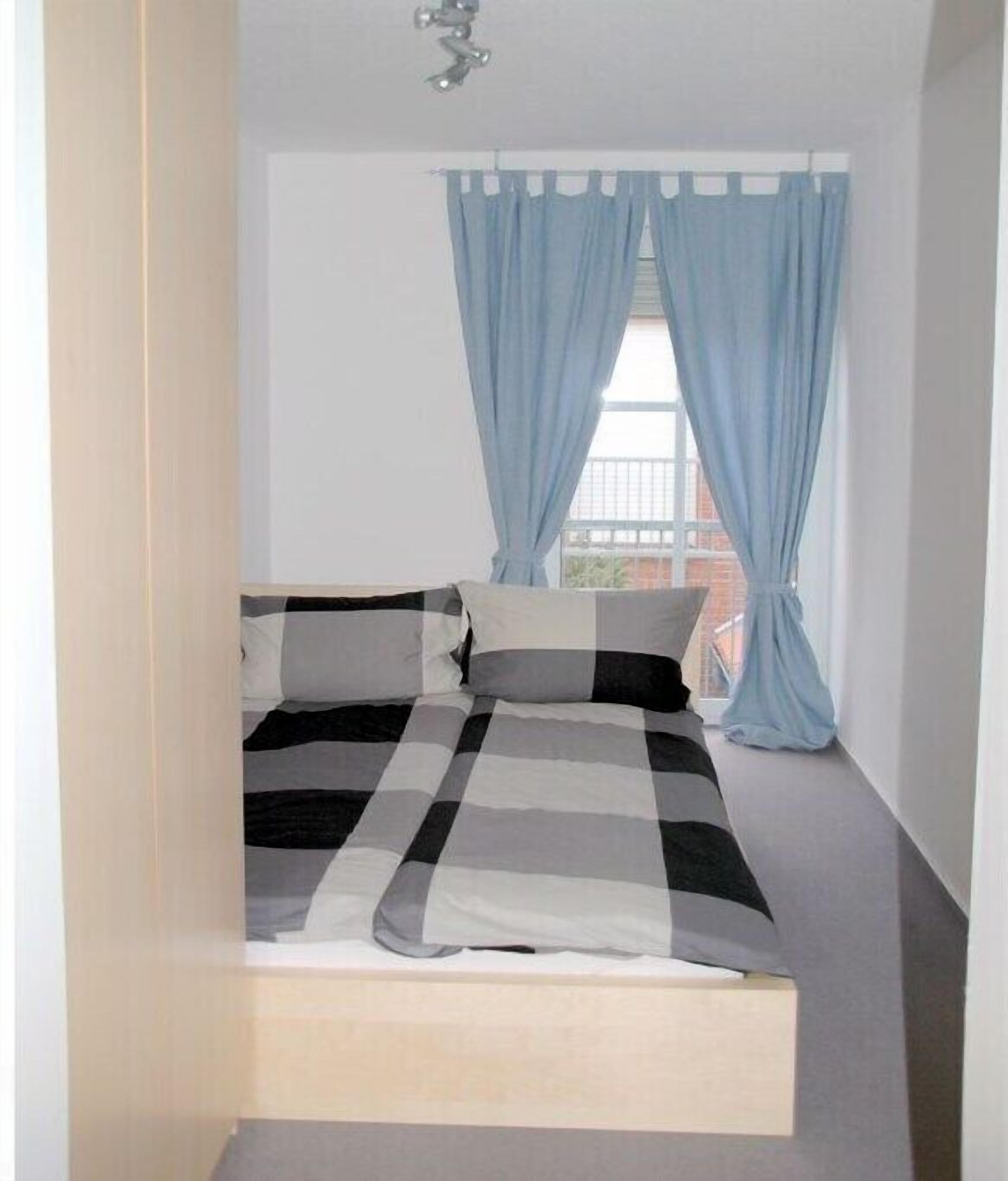 2 Schlafzimmer, Bügeleisen/Bügelbrett, kostenloses WLAN