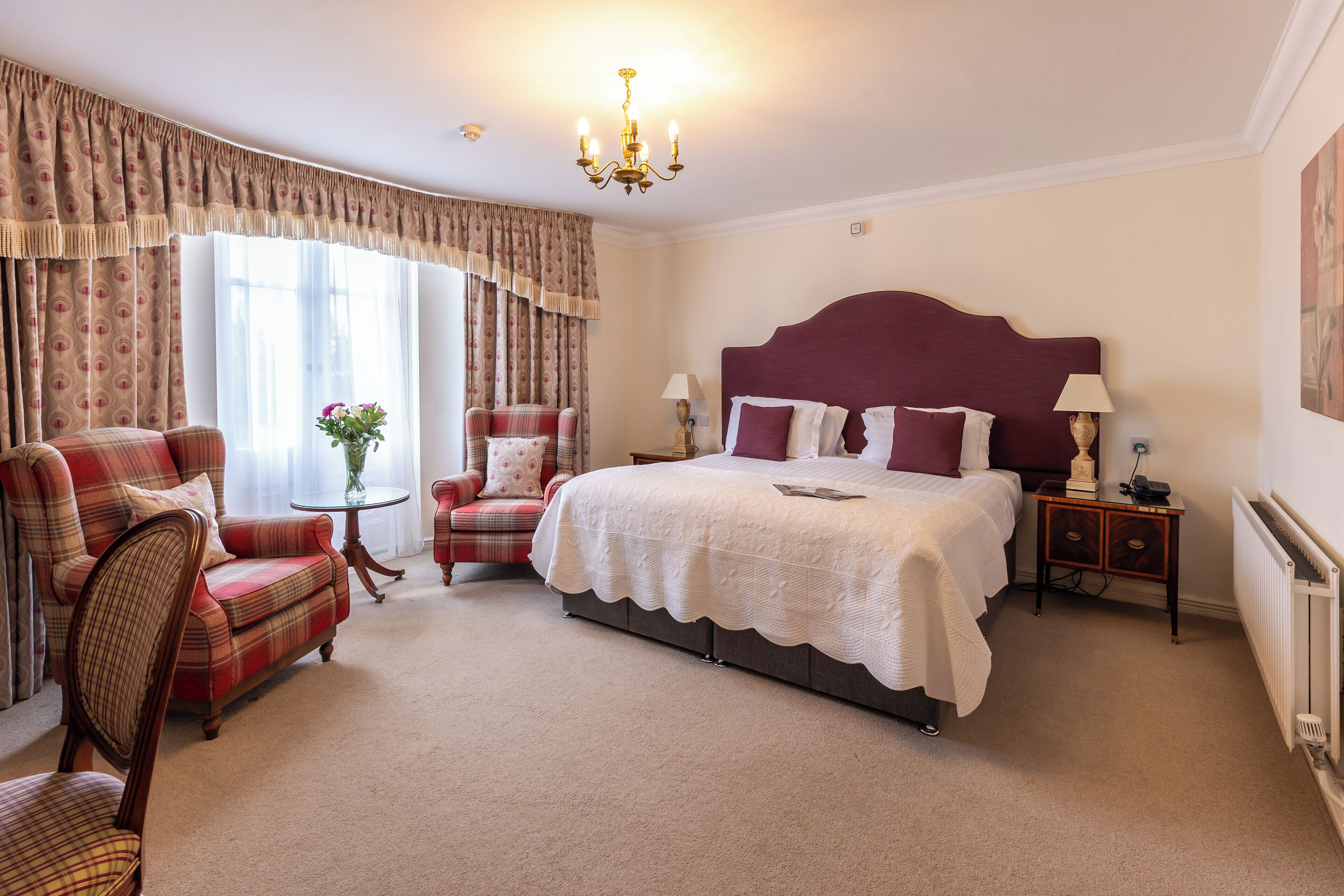 Kahden hengen superior-huone | Työpöytä, kannettavalle tietokoneelle sopiva työtila, pimennysverhot