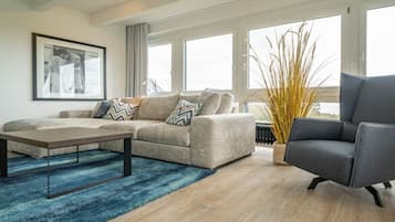 Smart TV, DVD player