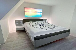 2 Schlafzimmer, Bügeleisen/Bügelbrett, kostenloses WLAN, Bettwäsche