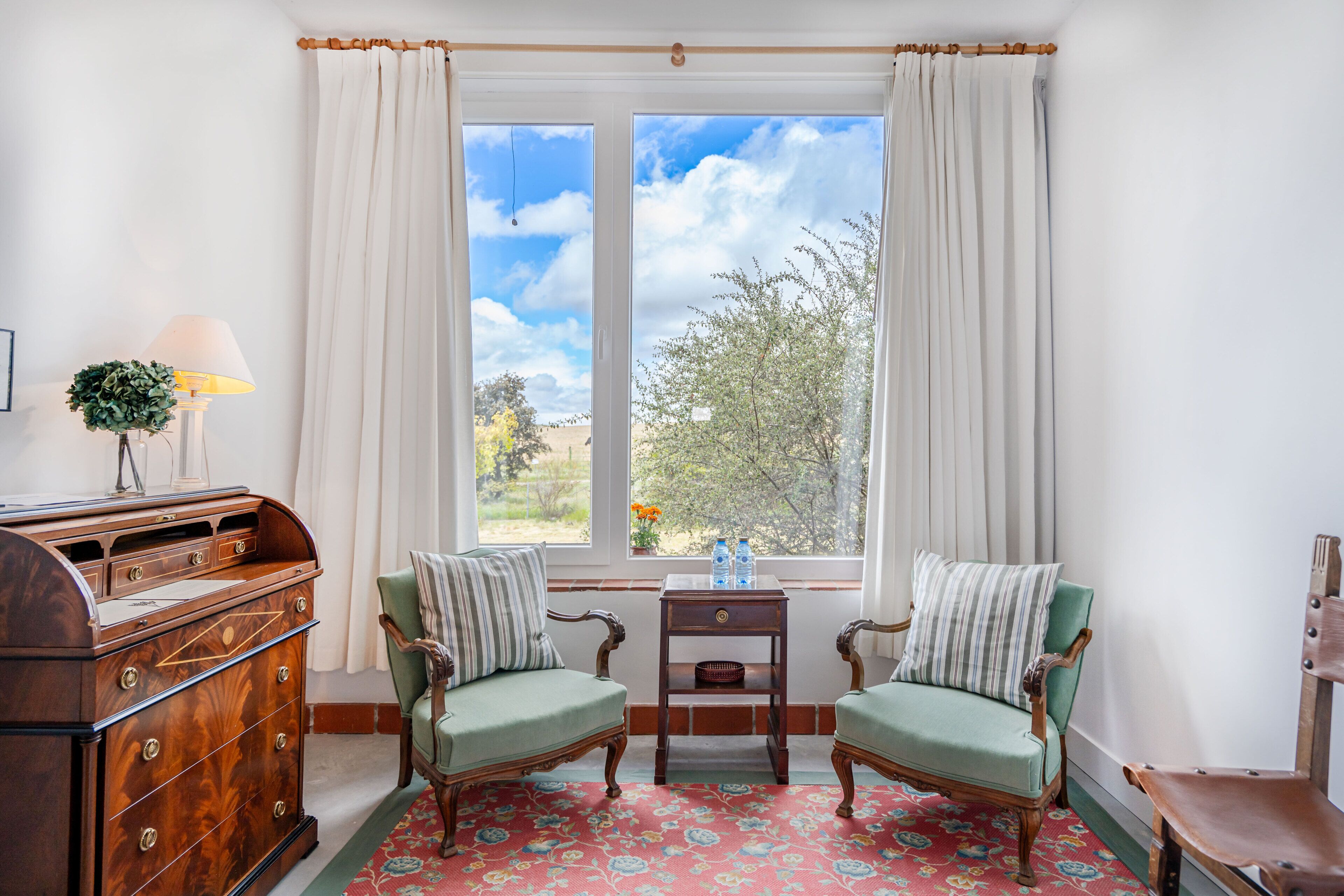 Comfort Twin Room, Garden View | Desk, laptop workspace, free WiFi