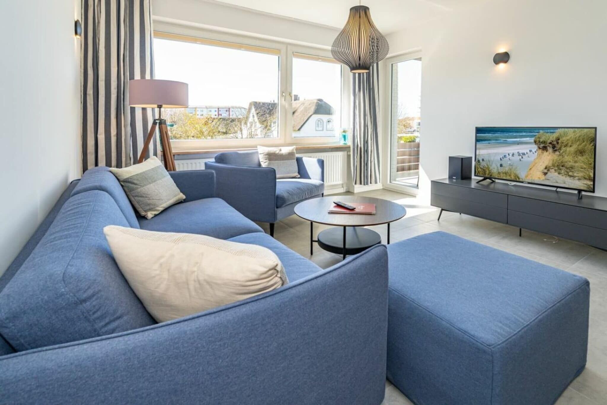 Een smart-tv en een stereo