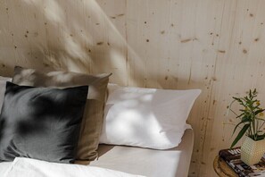 1 chambre, accès Internet, draps fournis