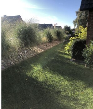 Property grounds - One-bedroom apartment (Tönning)