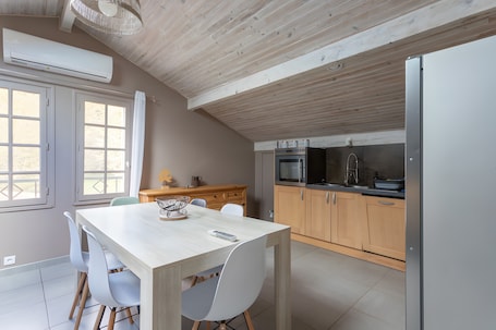 Dining. Apartment 'Maison Xara-heguia' with Air Conditioning