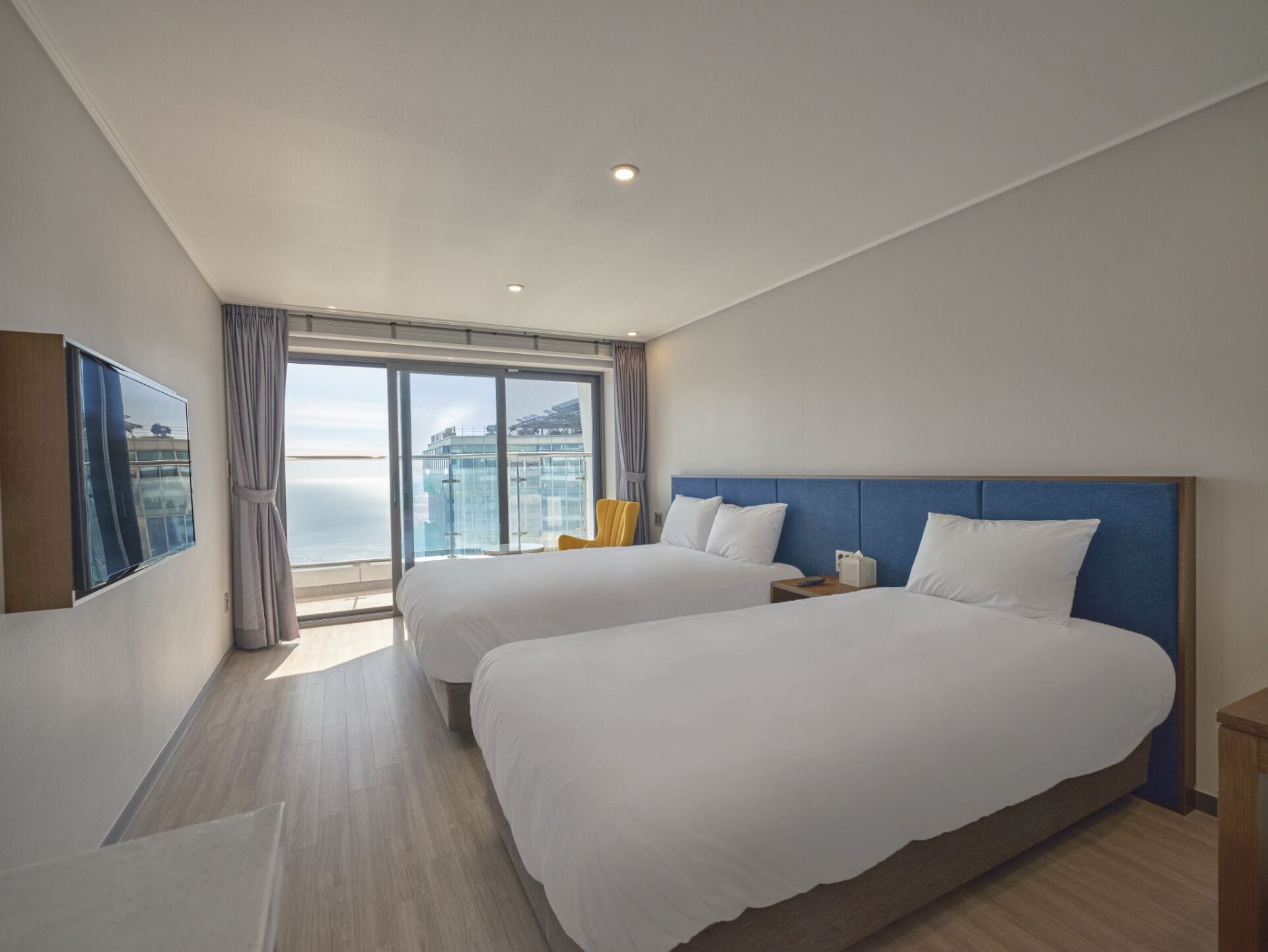 Superior Twin Half Ocean (No Parking) | 免费 WiFi