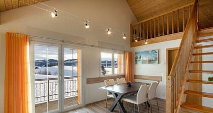 Holiday farm by the lake