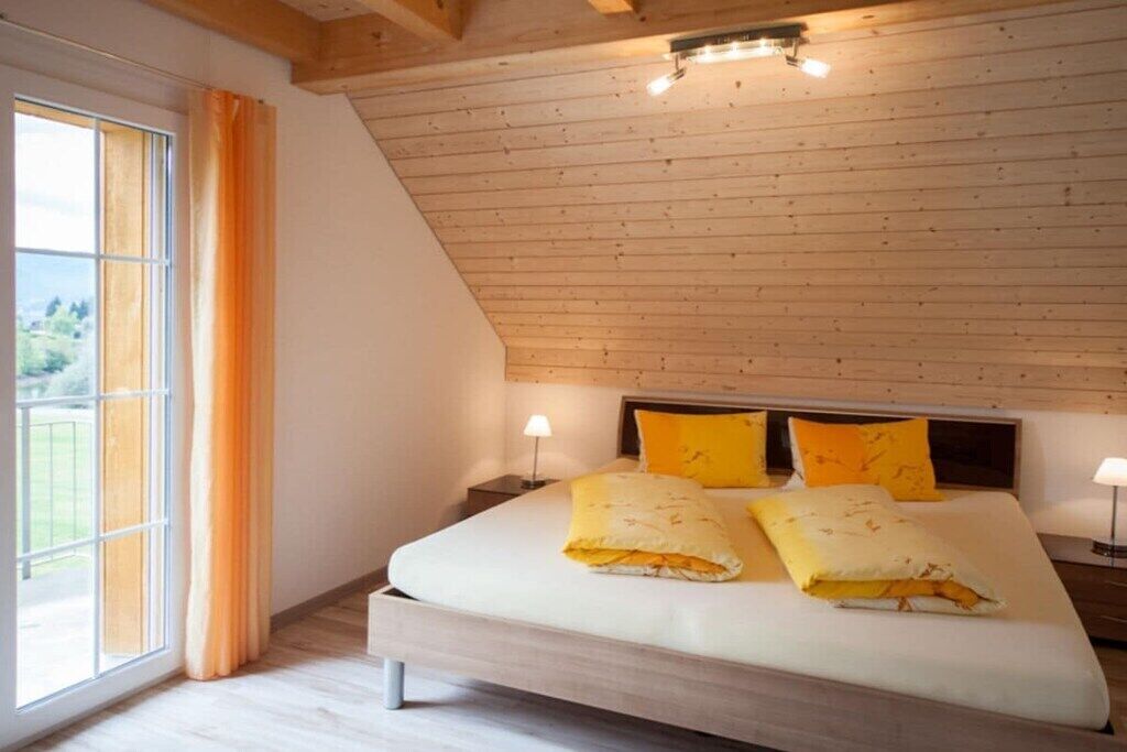 2 Schlafzimmer, Reisekinderbett, kostenloses WLAN, Bettwäsche