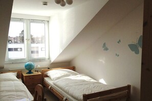 2 عدّة غرف نوم وخدمة الإنترنت