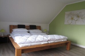 4 habitaciones, tabla de planchar con plancha y wifi gratis 