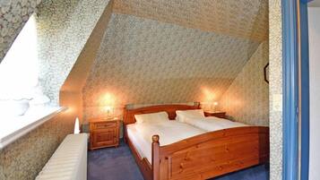 2 slaapkamers, een strijkplank/strijkijzer, gratis wifi