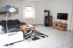 Smart TV, DVD player, books