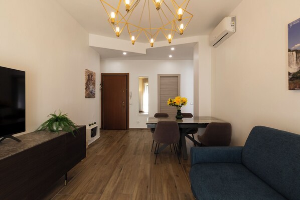 Comfort Apartment | Living area
